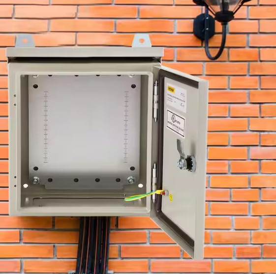 Quão segura é uma caixa de tomada externa para sua casa e jardim